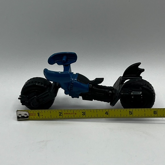 Imaginext Blue Batman Batpod Batcycle Motorcycle DC Super Friends Fisher Price - Picture 9 of 12